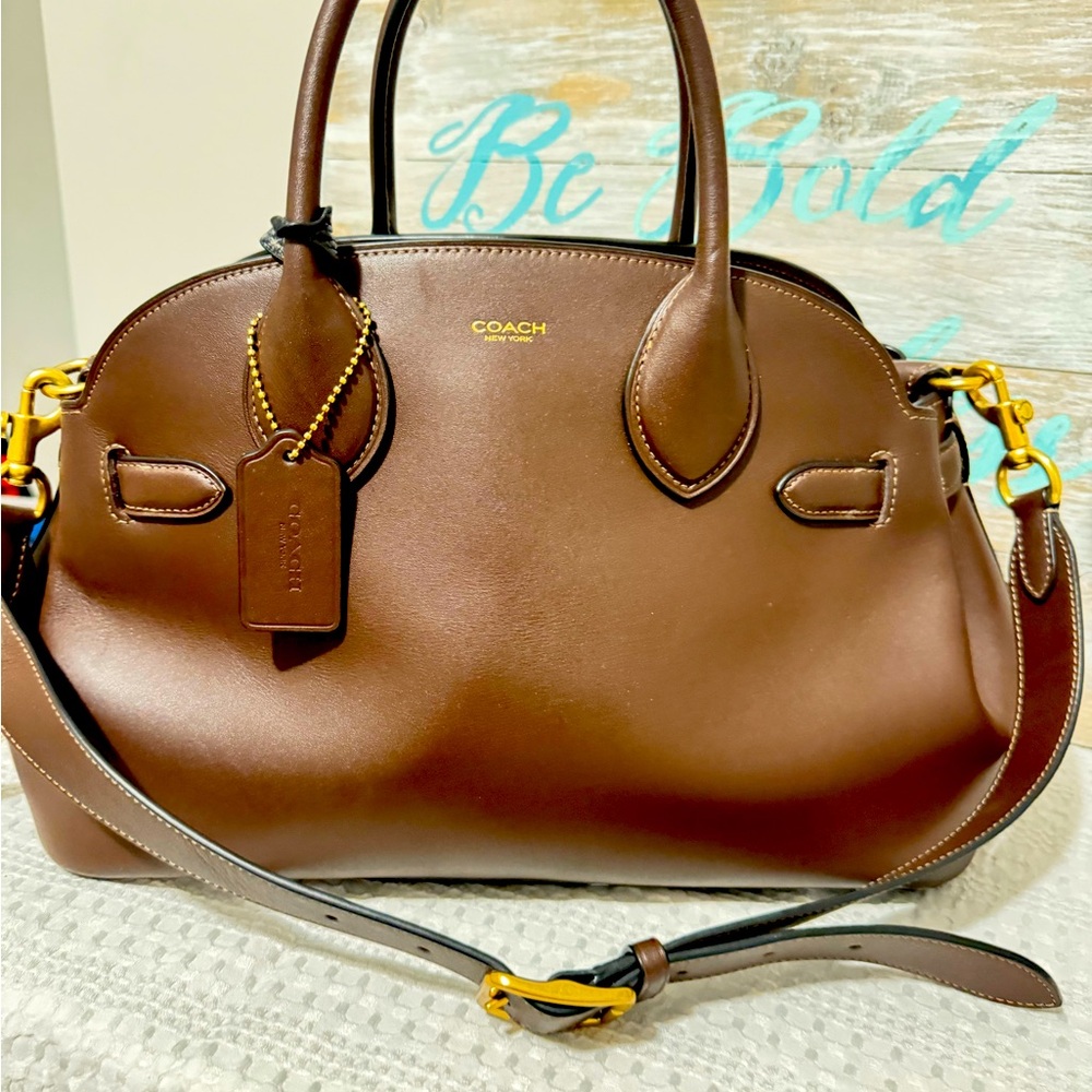 Elegant Brown Leather Handbag